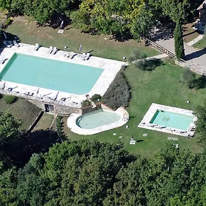 Borgo Mulignone , Casole d'Elsa Italy