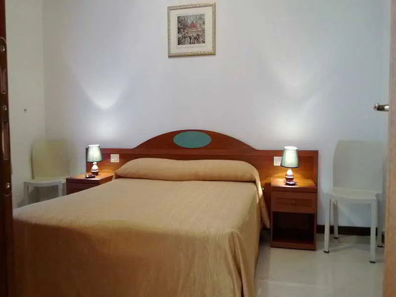 Hotel Ariel Silva Венеция 2*,