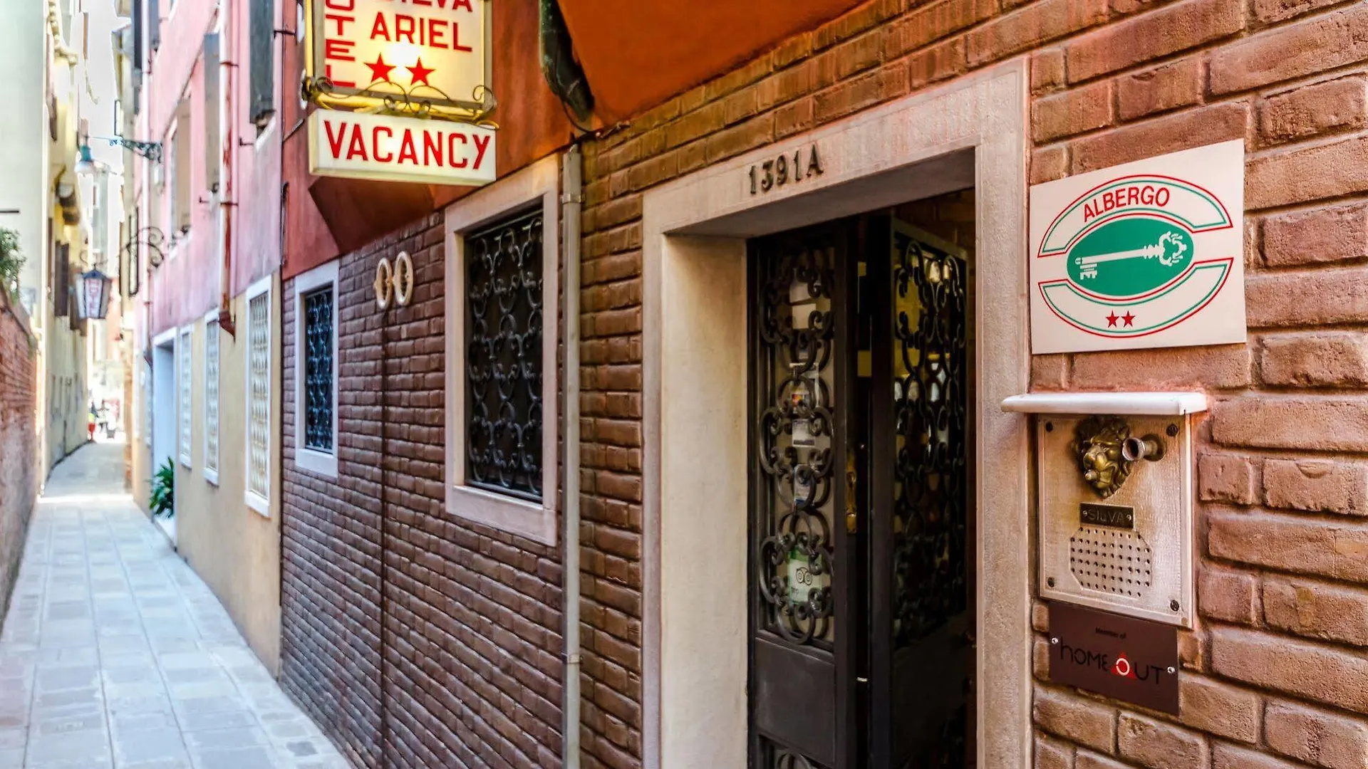 Hotel Ariel Silva Venecia 2*,  Italia